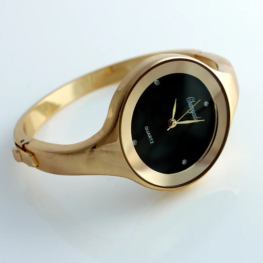 Montre Manchette Femme Quartz CYD D1 — Acier Inoxydable, Cadran Minimaliste 38mm, 10 Coloris