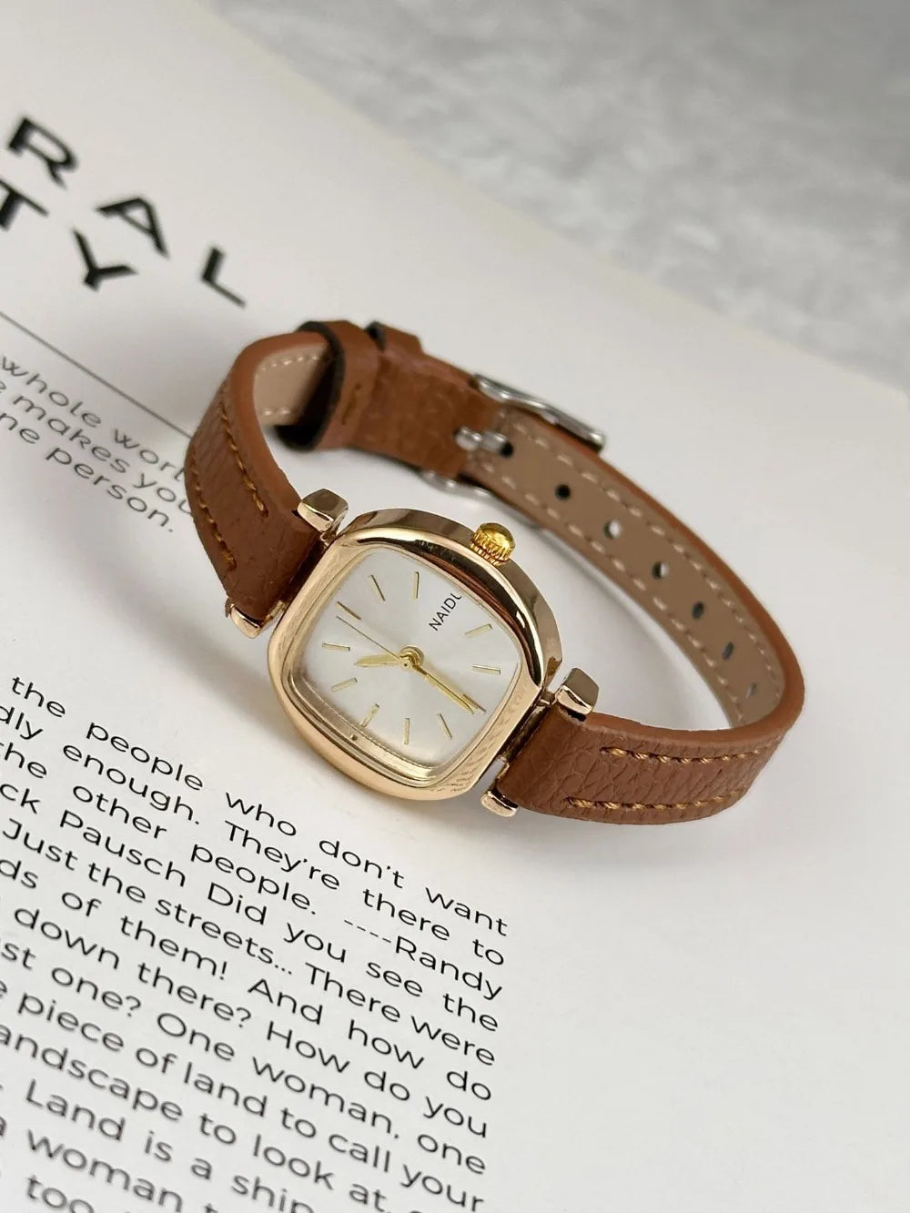 Montre Femme Quartz Petit Cadran zkceenier SN250233 — Bracelet Cuir, Style Mode Étudiant, 6 Coloris
