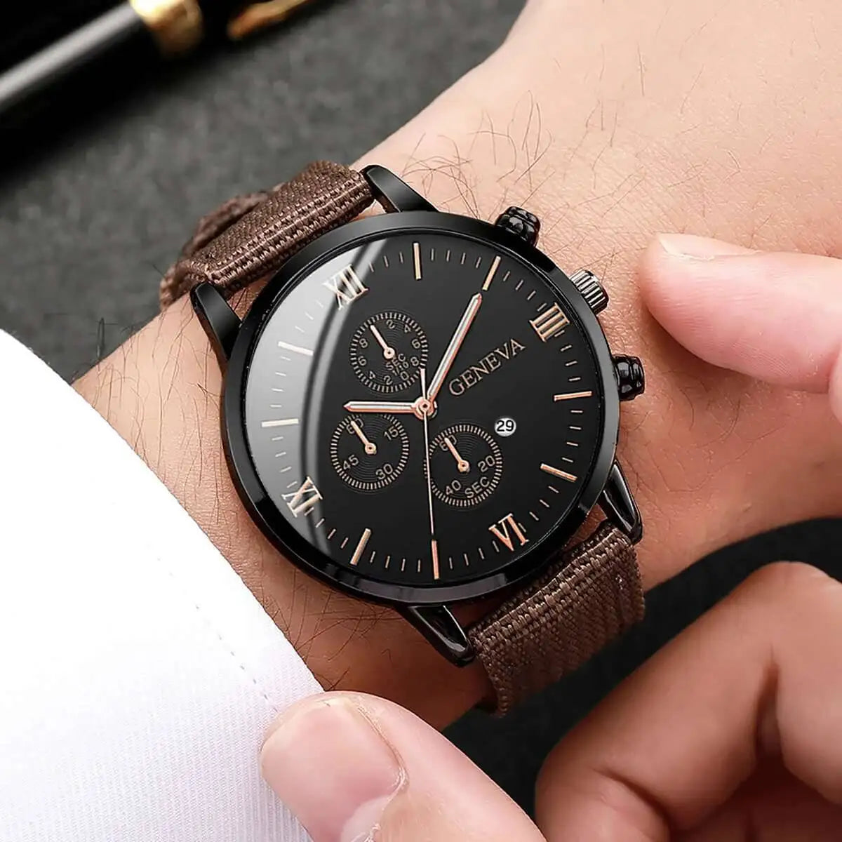 Montre Homme Quartz — Cadran Chiffres Romains + 3-4 Bracelets Interchangeables Cuir & Nylon