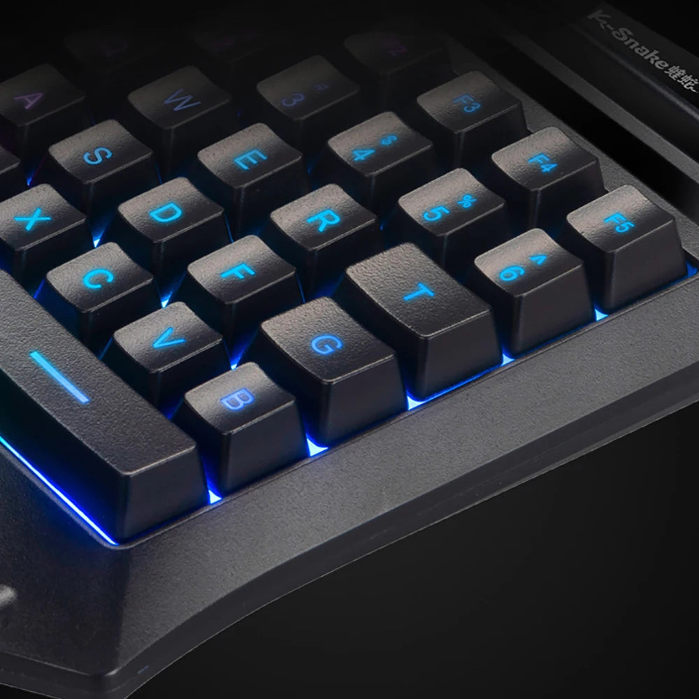 Clavier Gaming Une Main — LED RGB, Ergonomique, 35 Touches, Filaire USB | TechNova X