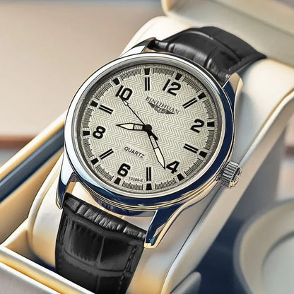 Montre Quartz Homme Business — Boîtier Rond Alliage, Bracelet Cuir, Étanche 3 ATM, Coffret Cadeau Inclus | TechNova X