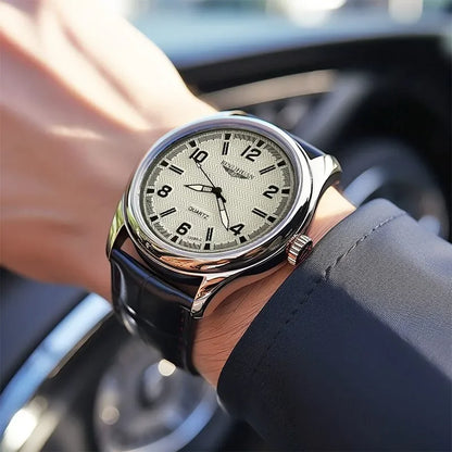 Montre Quartz Homme Business — Boîtier Rond Alliage, Bracelet Cuir, Étanche 3 ATM, Coffret Cadeau Inclus | TechNova X