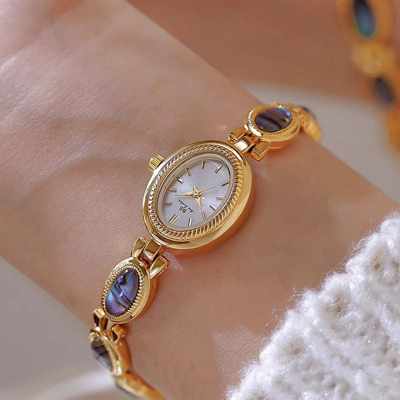 Montre Quartz Femme Bracelet Élégant — Boîtier Ovale 24 mm, Acier Inoxydable, Verre Hardlex, 3 ATM, 16 Coloris | TechNova X