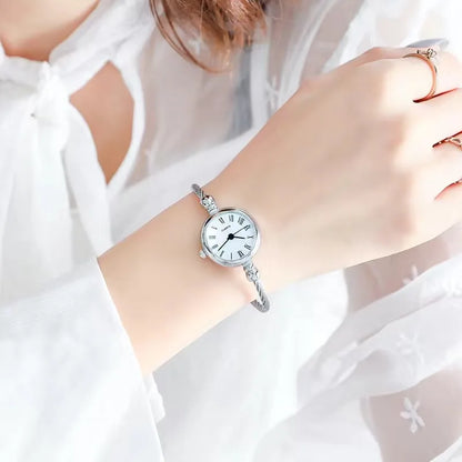 Montre Bracelet Jonc Femme Quartz YIKAZE — Acier Inoxydable, Style Rétro Luxe, 14 Coloris