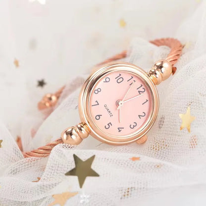 Montre Bracelet Jonc Femme Quartz YIKAZE — Acier Inoxydable, Style Rétro Luxe, 14 Coloris