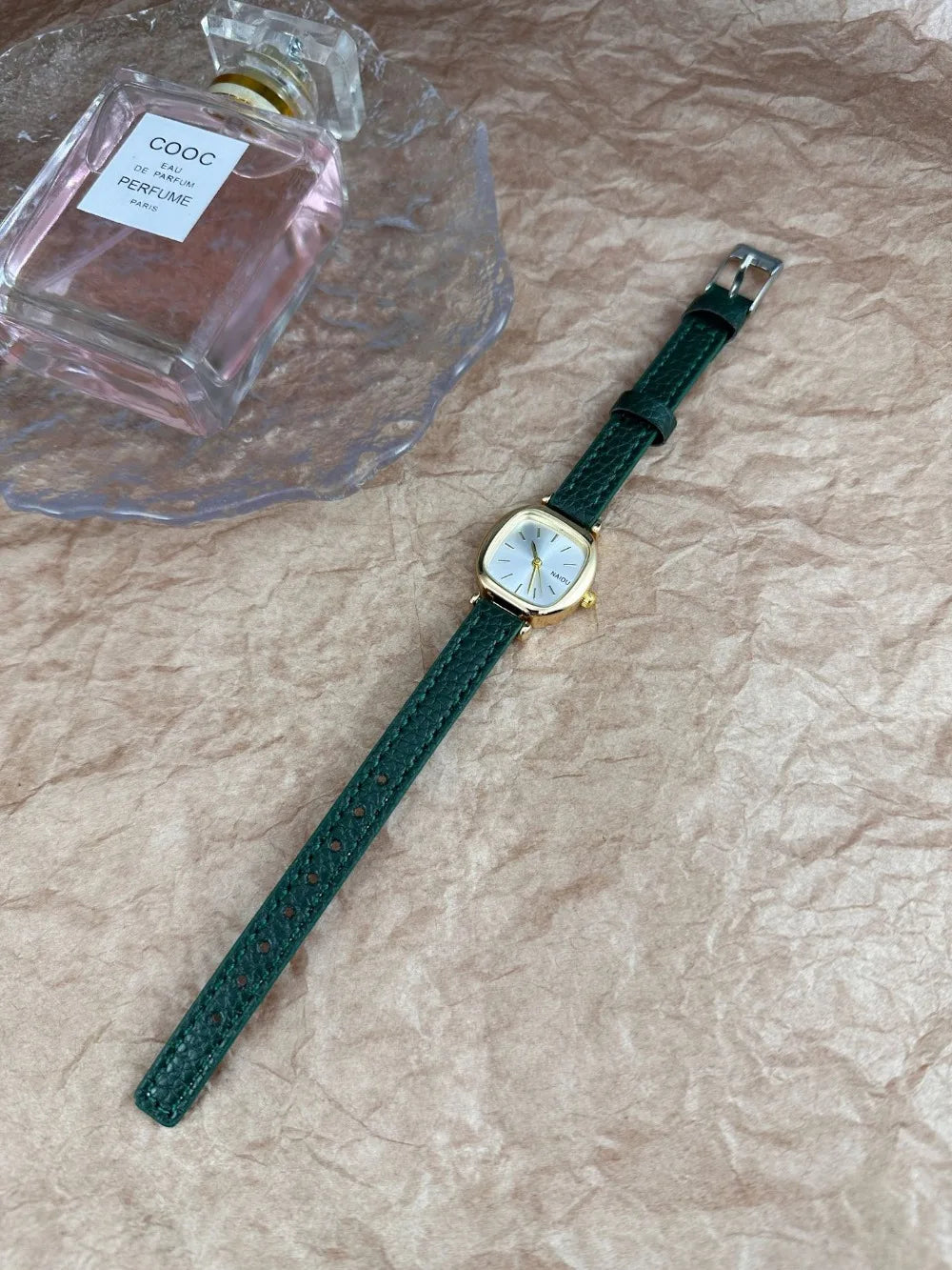 Montre Femme Quartz Petit Cadran zkceenier SN250233 — Bracelet Cuir, Style Mode Étudiant, 6 Coloris