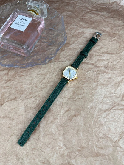 Montre Femme Quartz Petit Cadran zkceenier SN250233 — Bracelet Cuir, Style Mode Étudiant, 6 Coloris