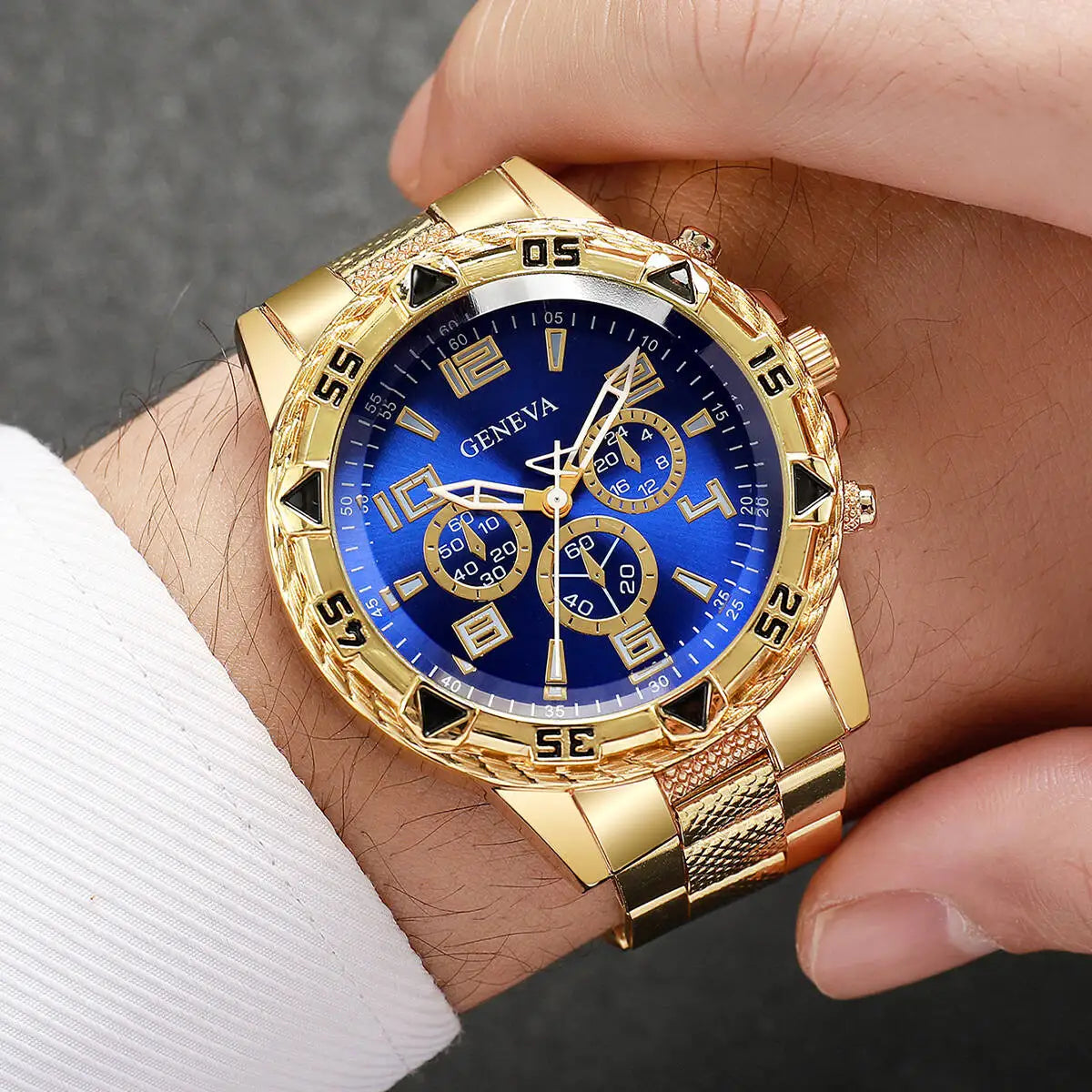 Lot 2 Montres Quartz Homme Business — Grand Cadran 45 mm, Boîtier Alliage, Chiffres Arabes, 4 Styles | TechNova X