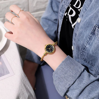 Montre Bracelet Jonc Femme Quartz YIKAZE — Acier Inoxydable, Style Rétro Luxe, 14 Coloris