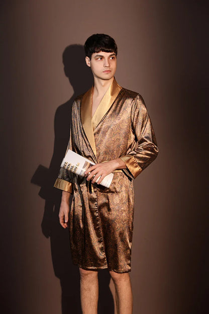 Kimono Peignoir Satin Imprimé Homme — Robe de Chambre avec Poches, Col en V