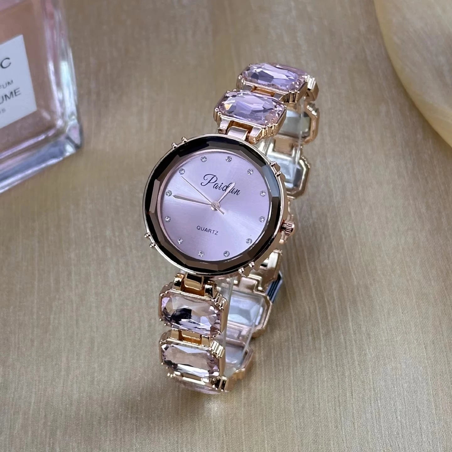 Montre Femme Quartz Diamant zkceenier XGD724 — Bracelet Alliage, Cadran Rond 30mm, 6 Coloris